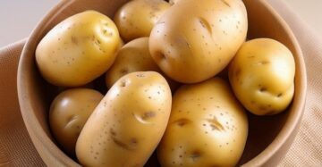 Potatoes (आलू)